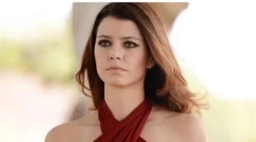 أغنية بيرين سات الأولى.. تحول فني يثير ضجة واسعة بين جمهور الدراما التركية